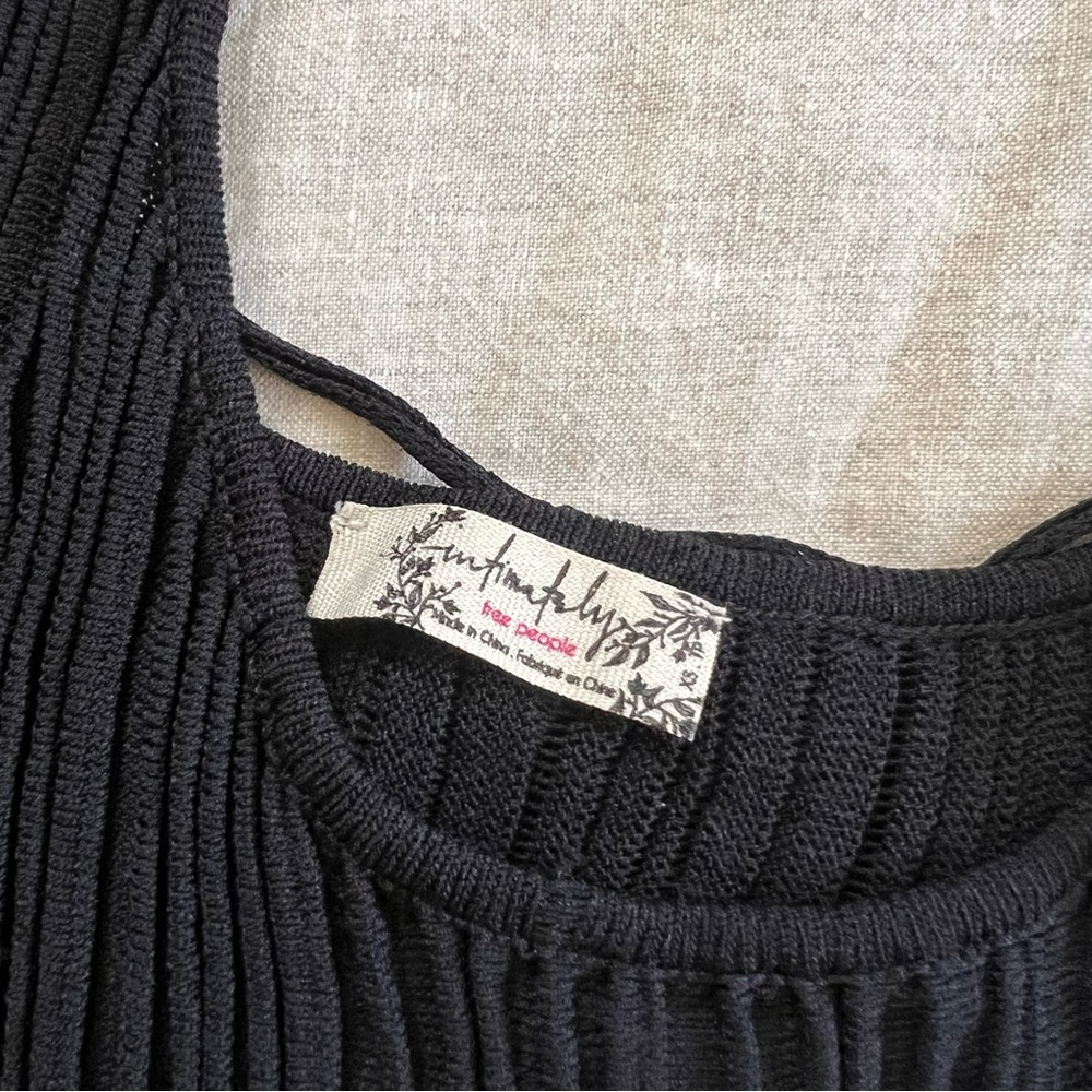 Free People Black Pleated Cami - Picture 5 of 6